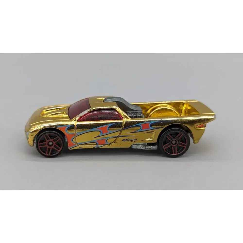Mattel 2003 Hot Wheels Gold Bedlam Truck Car 1:64 Diecast Car